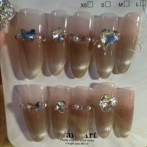 Elegant Crystal Embellished Nail Art Set